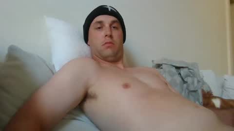 Snapshot of dustyroy09 chatting on January 7, 4:39 am dustyroy09 online show from January 7, 4:39 am