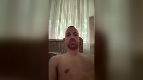 Snapshot of dutchguy4you chatting on June 23, 4:43 am dutchguy4you online show from June 23, 4:43 am