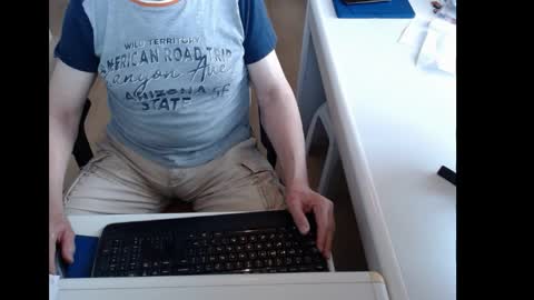 Snapshot of dutchpornking2 chatting on May 24, 6:29 am dutchpornking2 online show from May 24, 6:29 am