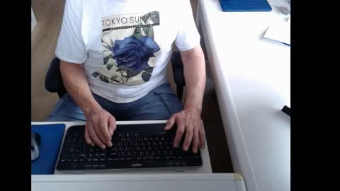 Snapshot of dutchpornking2 chatting on June 4, 6:30 am dutchpornking2 online show from June 4, 6:30 am