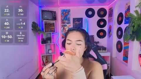 Snapshot of duulce_mia chatting on May 17, 11:39 am duulce_mia online show from May 17, 11:39 am