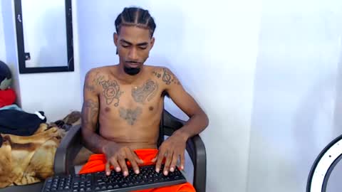 Elburrito online show from June 29, 10:37 am