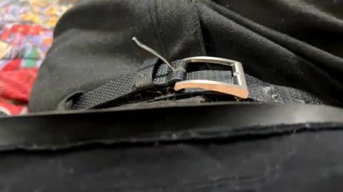 dv0075 online show from November 24, 1:00 pm