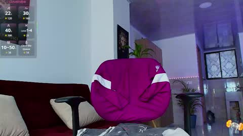 Snapshot of dwayne_brown chatting on May 20, 2:34 pm dwayne_brown online show from May 20, 2:34 pm