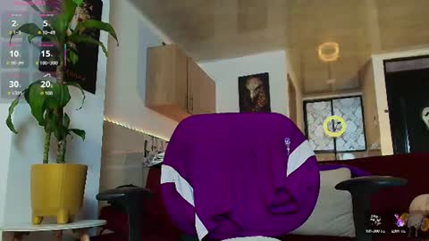 Snapshot of dwayne_brown chatting on August 1, 11:03 pm dwayne_brown online show from August 1, 11:03 pm