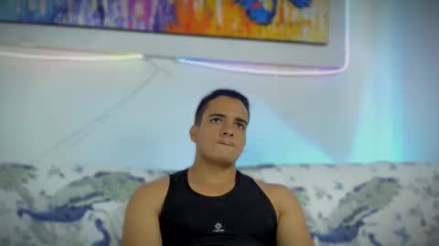 dwayne_esteven10 online show from March 13, 9:43 pm