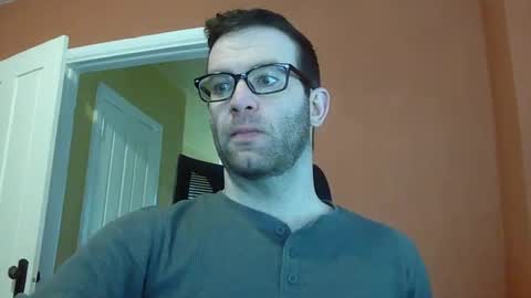 dweav240 online show from February 3, 9:07 pm