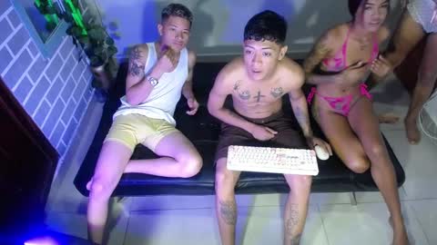 Snapshot of dxrty_candy chatting on December 4, 8:17 pm dxrty_candy online show from December 4, 8:17 pm