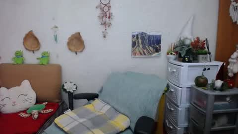 Snapshot of dyannelovee chatting on March 9, 8:10 pm Dyanne online show from March 9, 8:10 pm