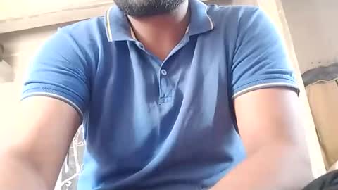 Snapshot of dyccc chatting on March 8, 8:40 am Rockhandsome online show from March 8, 8:40 am