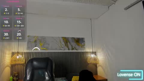 Snapshot of dyla_n18_ chatting on September 30, 9:31 pm dyla_n18_ online show from September 30, 9:31 pm