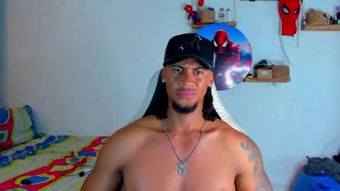 Snapshot of dylan_jake1 chatting on May 28, 12:30 am Dylan online show from May 28, 12:30 am