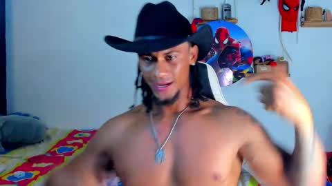 Snapshot of dylan_jake1 chatting on June 2, 1:18 am Dylan online show from June 2, 1:18 am