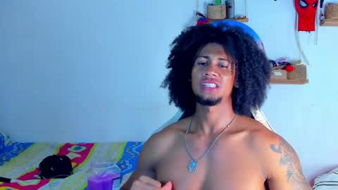 Snapshot of dylan_jake1 chatting on June 4, 12:49 am Dylan online show from June 4, 12:49 am
