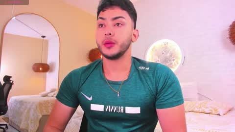 dylan_vega01 online show from March 14, 11:26 am