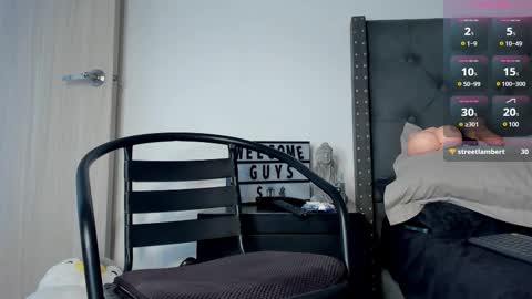 Snapshot of dylan_wolf98 chatting on February 1, 9:29 pm dylan_wolf98 online show from February 1, 9:29 pm