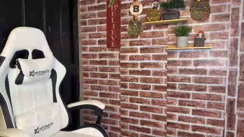 Dylangusss online show from February 17, 6:10 am