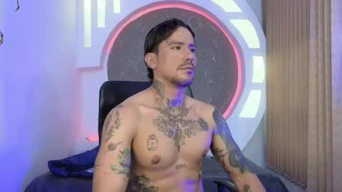 D Y L A N online show from January 15, 9:18 pm