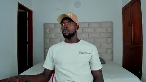 Dylan Taylor online show from November 12, 12:38 pm