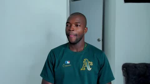 Snapshot of dylantaylor_1 chatting on June 5, 12:55 pm Dylan Taylor online show from June 5, 12:55 pm
