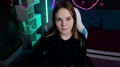 Dyna online show from February 18, 12:59 am