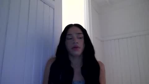 Snapshot of dynasty313 chatting on December 16, 10:24 pm Dynasty online show from December 16, 10:24 pm