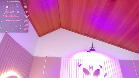 Juana online show from December 3, 11:08 am