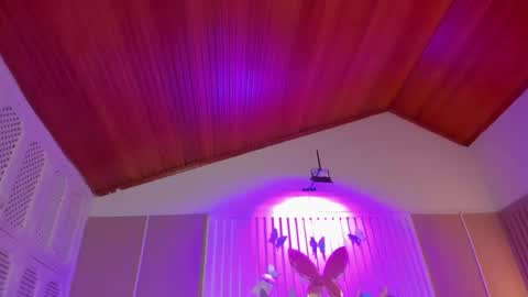 Juana online show from January 7, 11:12 am