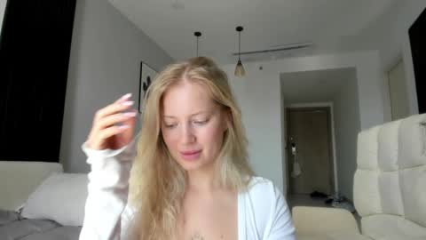 fansly - yourbestbaby online show from January 30, 5:09 am