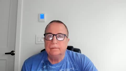 Snapshot of e_rectiom chatting on February 19, 6:43 pm Mr Wonderful online show from February 19, 6:43 pm