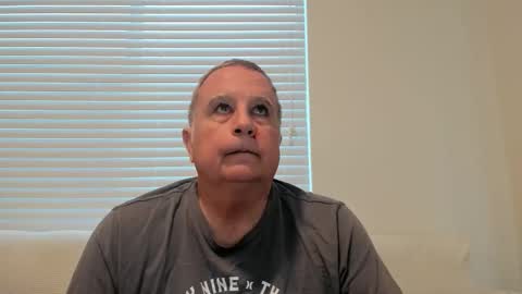 Snapshot of e_rectiom chatting on November 23, 11:15 pm Mr Wonderful online show from November 23, 11:15 pm