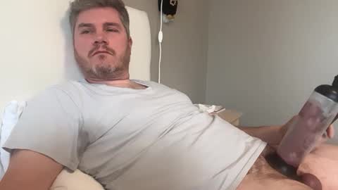 Snapshot of eagleraptor35 chatting on February 2, 6:17 pm ER35 online show from February 2, 6:17 pm