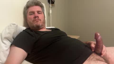 Snapshot of eagleraptor35 chatting on March 5, 12:39 am ER35 online show from March 5, 12:39 am