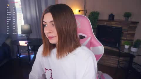 Emma online show from October 1, 5:13 am