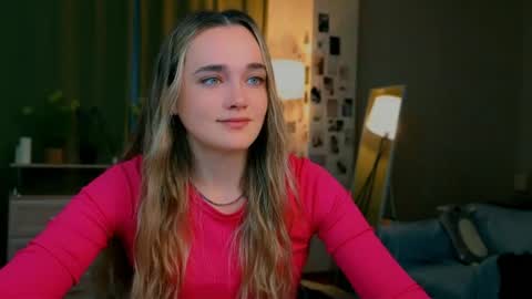 Elizabeth online show from August 3, 4:11 am
