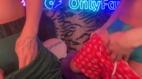 eastinwestin online show from March 6, 8:44 am