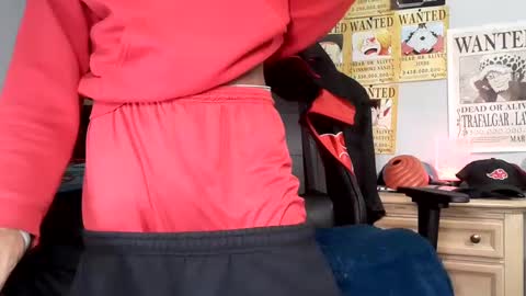 TWITTER   INSTAGRAM    easybreezy20   ONLINE 1230 AM TO 7AM online show from January 7, 5:12 am