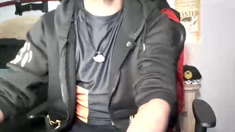 TWITTER   INSTAGRAM    easybreezy20   ONLINE 1230 AM TO 7AM online show from November 1, 7:10 am