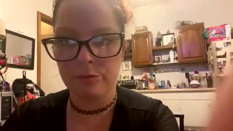 Snapshot of easyednem528280 chatting on October 22, 2:23 am easyednem528280 online show from October 22, 2:23 am