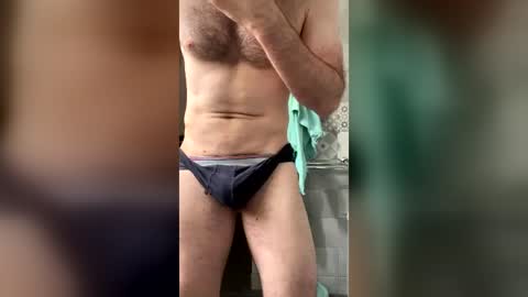 Snapshot of easyfrenchguy chatting on June 22, 8:44 am French Guy online show from June 22, 8:44 am