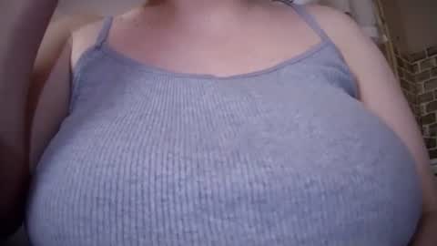 easysmart000 online show from March 15, 3:29 pm