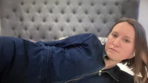 Snapshot of eatmypie69 chatting on January 26, 4:09 pm Nadia Ferreira online show from January 26, 4:09 pm