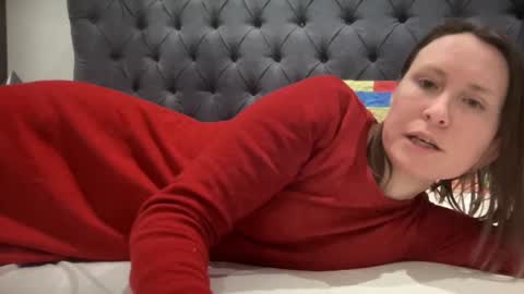 Snapshot of eatmypie69 chatting on February 13, 6:16 pm Nadia Ferreira online show from February 13, 6:16 pm