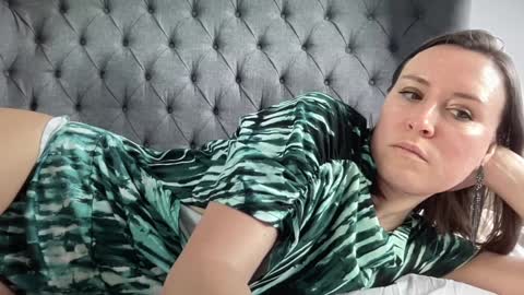 Snapshot of eatmypie69 chatting on March 5, 10:00 am Nadia Ferreira online show from March 5, 10:00 am