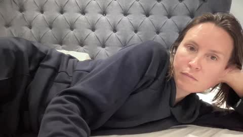 Snapshot of eatmypie69 chatting on October 4, 6:50 pm Nadia Ferreira online show from October 4, 6:50 pm