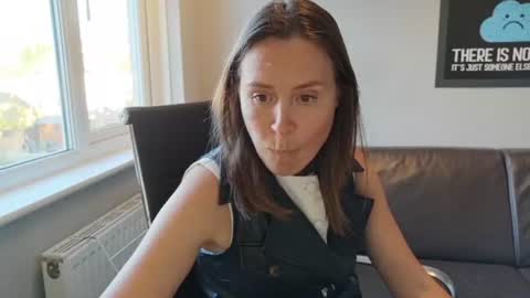 Snapshot of eatmypie69 chatting on June 13, 7:01 pm Nadia Ferreira online show from June 13, 7:01 pm