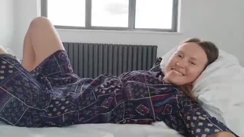 Snapshot of eatmypie69 chatting on July 30, 12:37 pm Nadia Ferreira online show from July 30, 12:37 pm