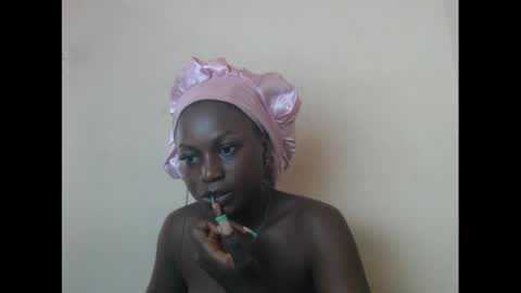 Snapshot of eatuupx chatting on January 5, 1:15 pm eatuupx online show from January 5, 1:15 pm