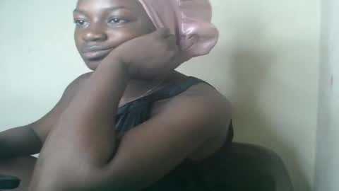 Snapshot of eatuupx chatting on January 15, 7:48 am eatuupx online show from January 15, 7:48 am