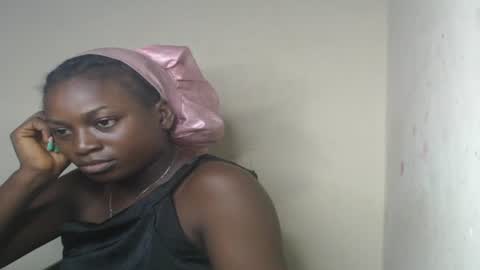 Snapshot of eatuupx chatting on January 15, 4:54 pm eatuupx online show from January 15, 4:54 pm